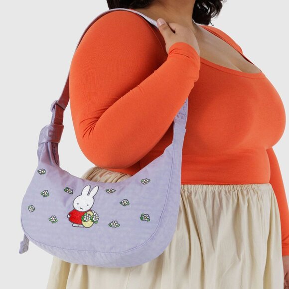 BAGGU x Miffy NWT Medium Crescent Bag - Embroidered Miffy - Picture 8 of 9